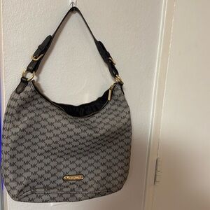 AUTHENTIC: Michael Kors Black & Gray Signature MK Purse